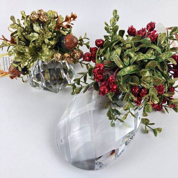2 Christmas Mistletoe KISSING KRYSTALS Ornament Diamond shape red green berries - Picture 1 of 13